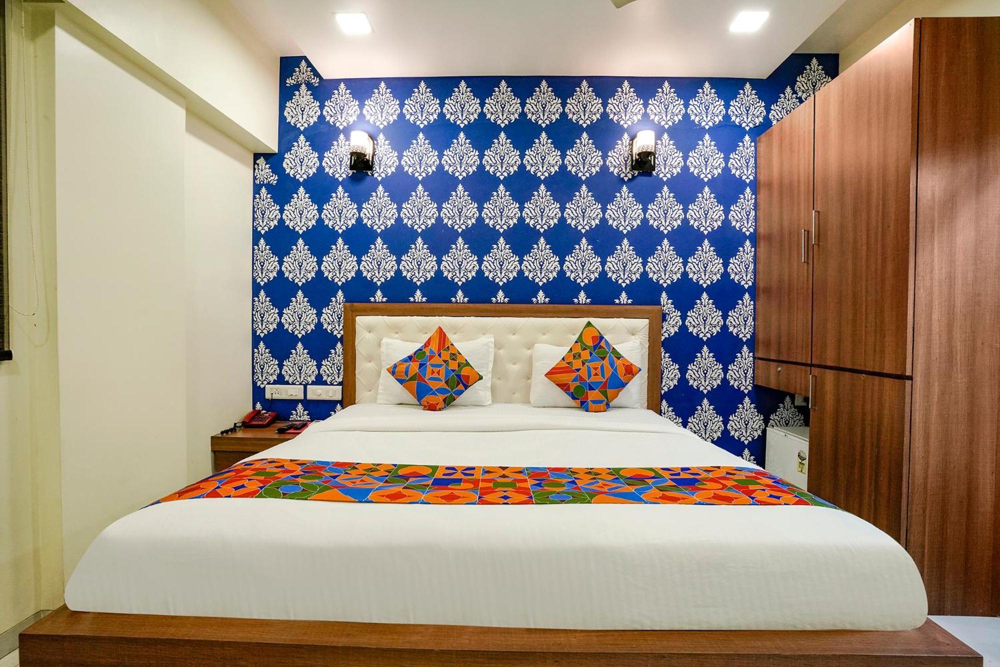 Fabhotel Prime Vrushali Inn Нави Мумбаи Экстерьер фото