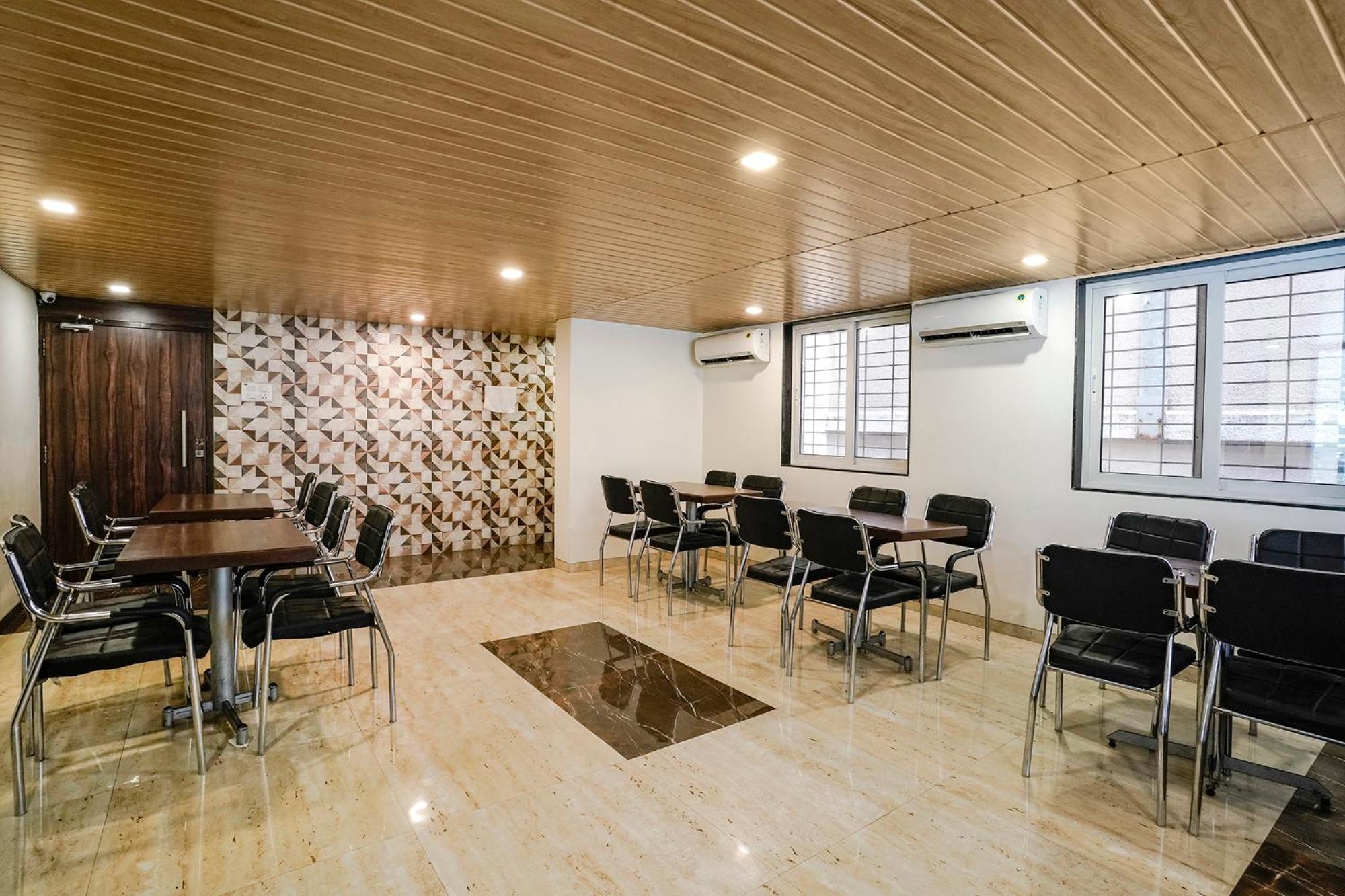 Fabhotel Prime Vrushali Inn Нави Мумбаи Экстерьер фото