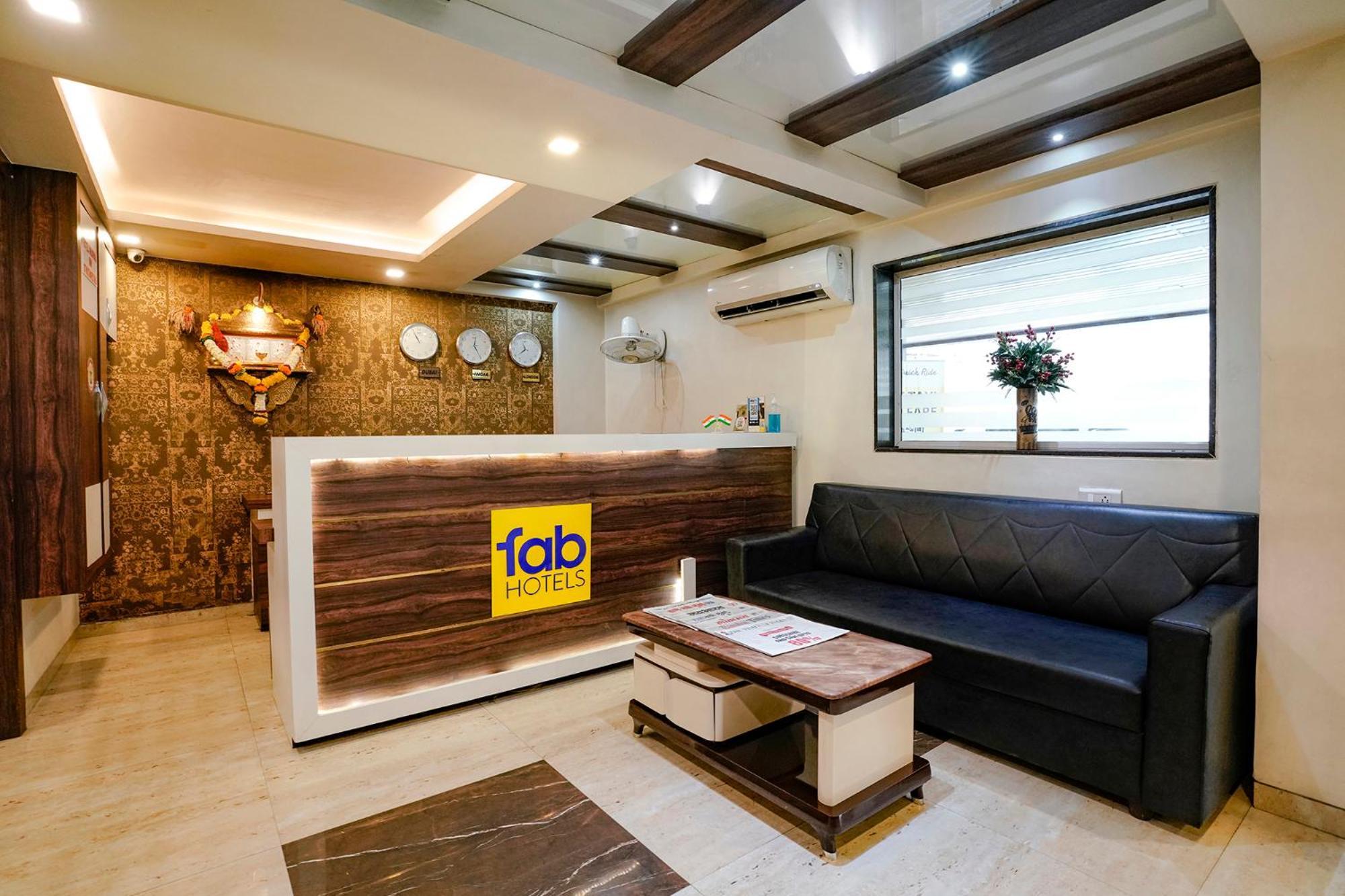 Fabhotel Prime Vrushali Inn Нави Мумбаи Экстерьер фото